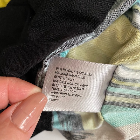 Worthington Women’s stretch stripped top blouse size 1X - Picture 8 of 8